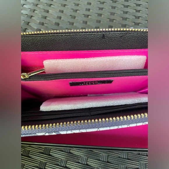 Floral Wallet,Trina Turk Blue and White Floral Wallet - Picture 8 of 10